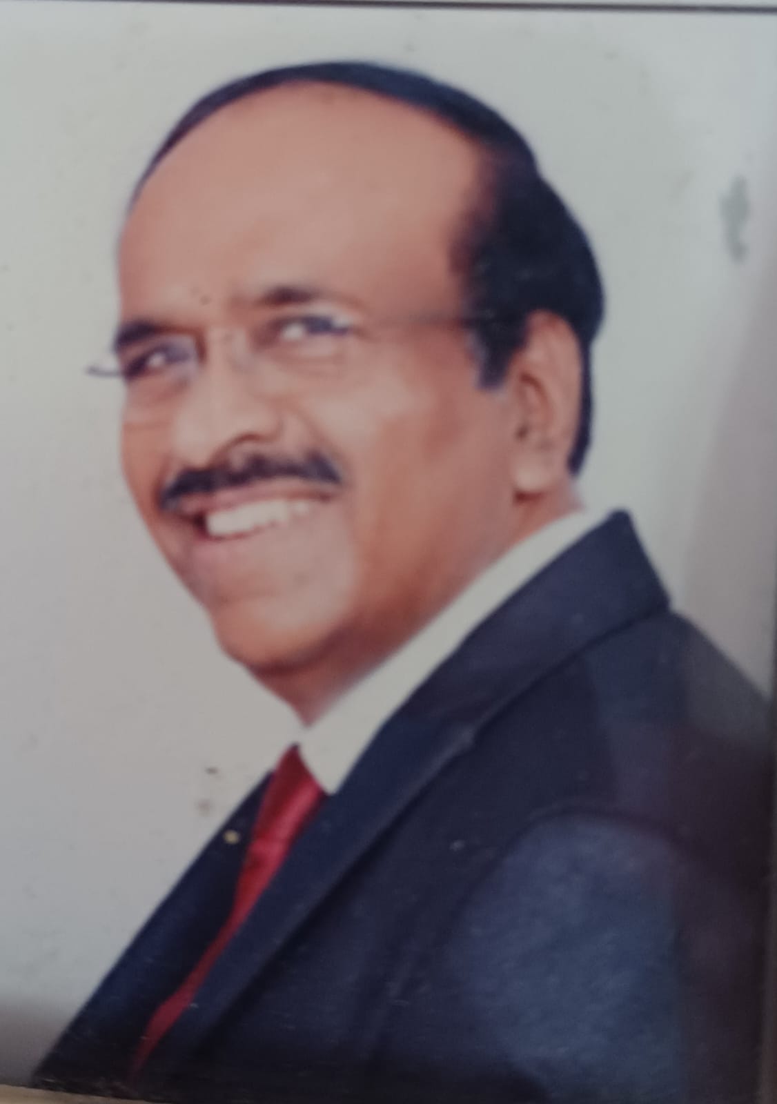 Dr Shekar K.B